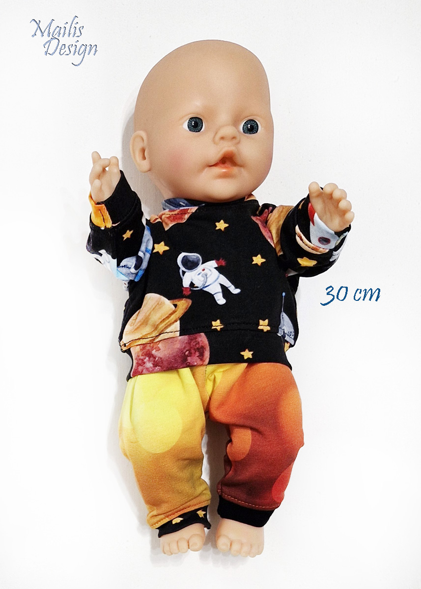 Nukuriided 30 cm nukule, dressid kosmos