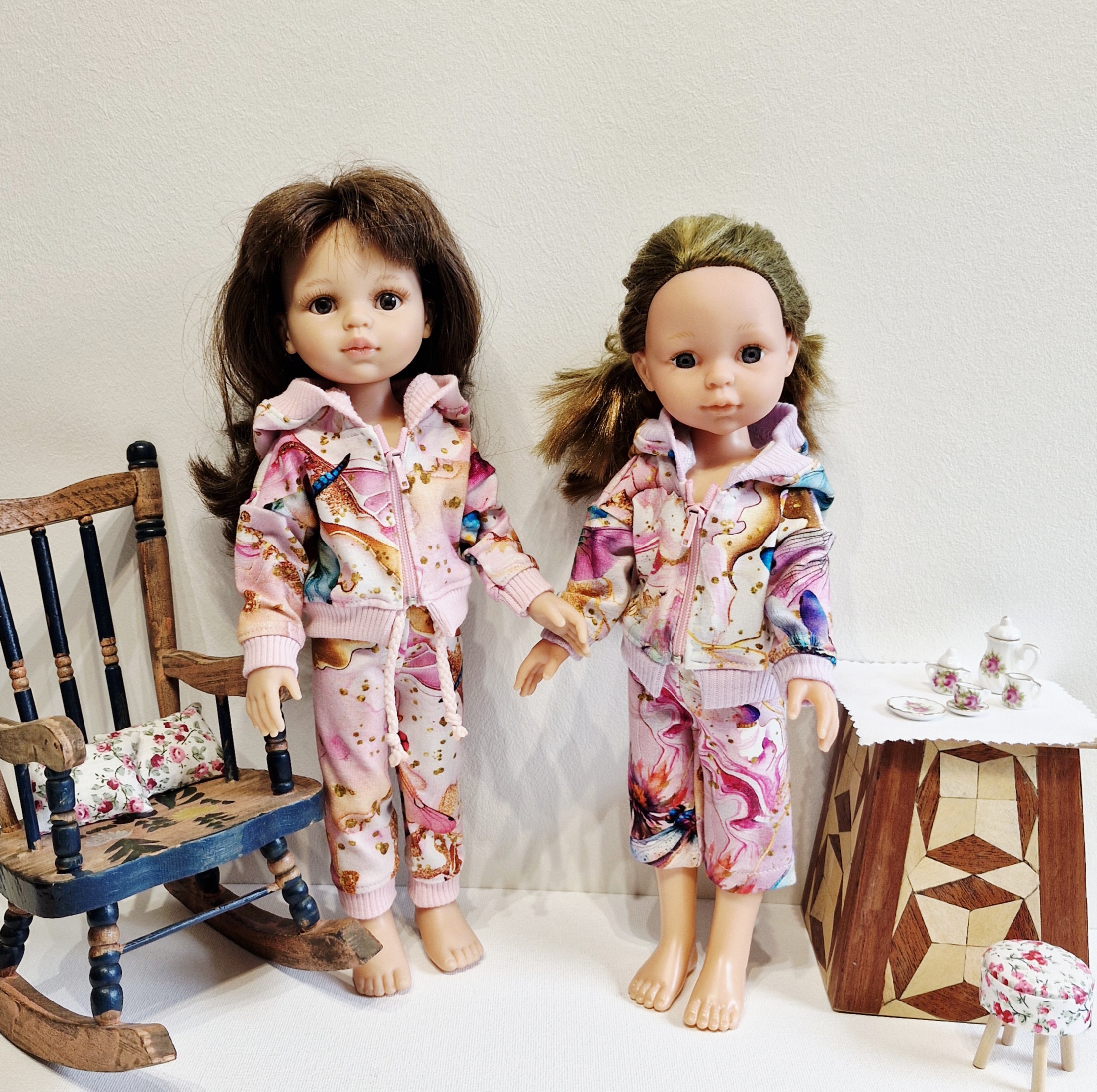 32 cm Paola Reina doll clothes, tracksuit with hood, pink