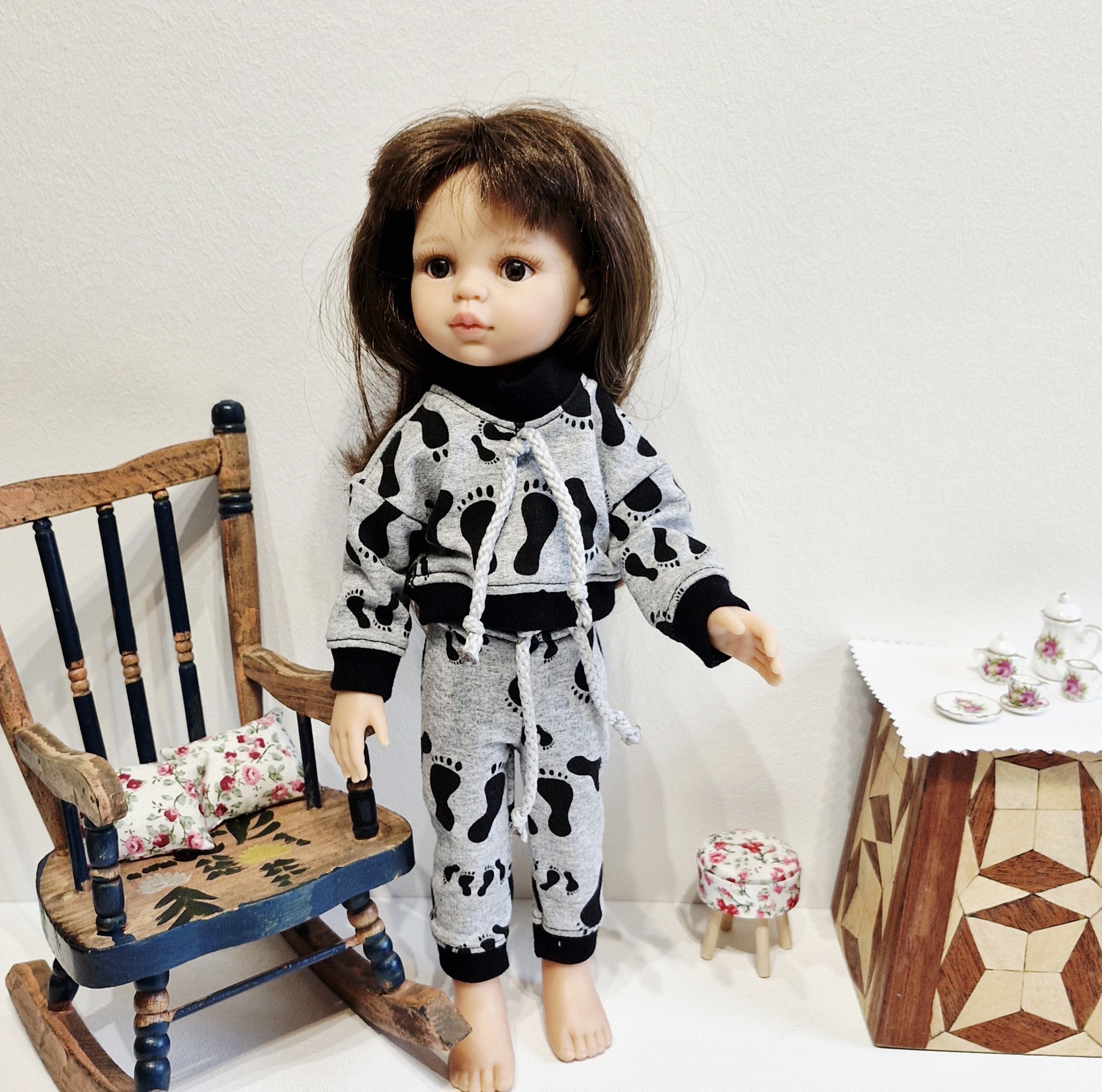 32 cm Paola Reina doll clothes, tracksuit, gray-black